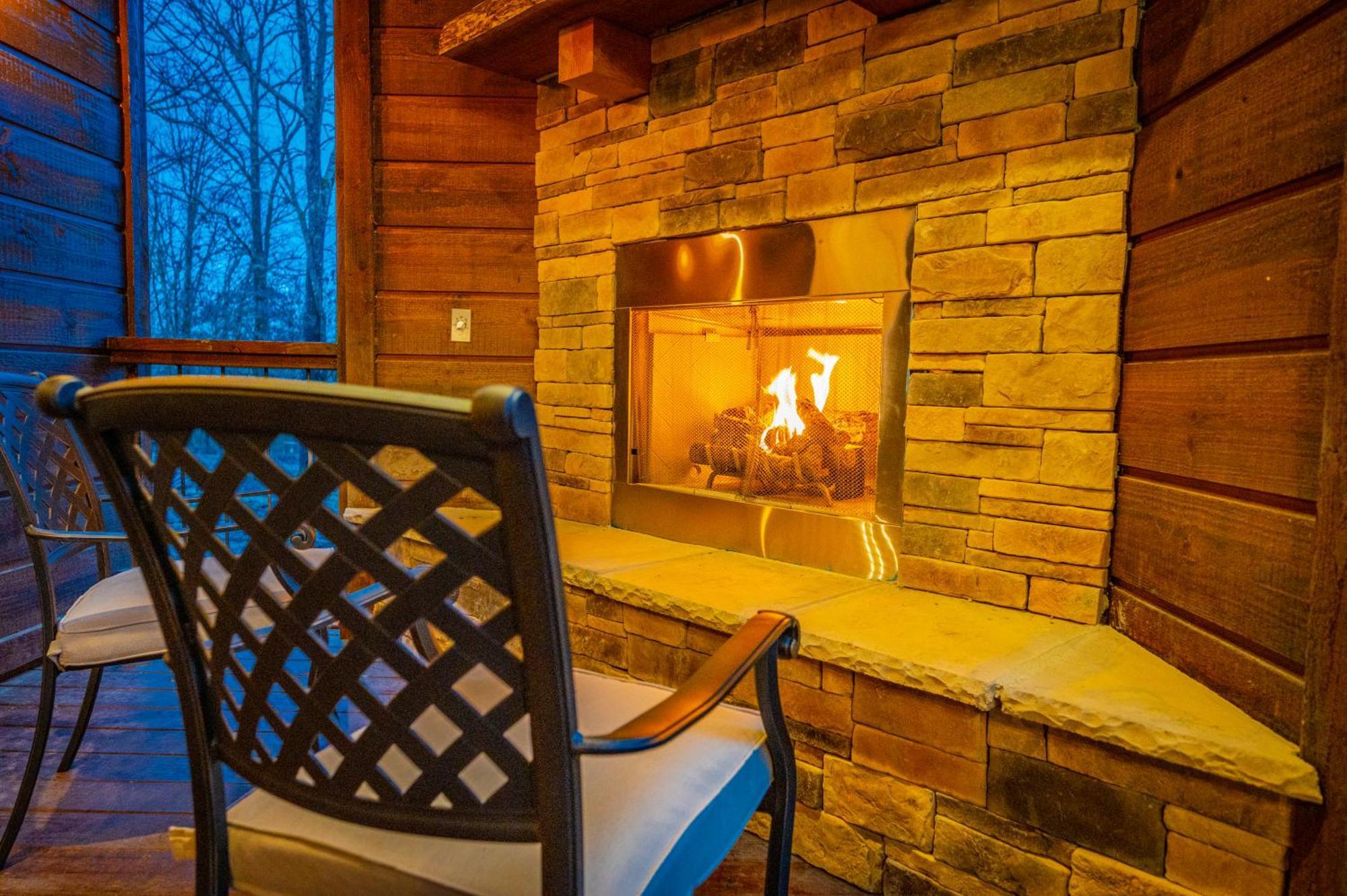 The Luxurious Blue Sky Lodge Is Epic! Broken Bow Dış mekan fotoğraf