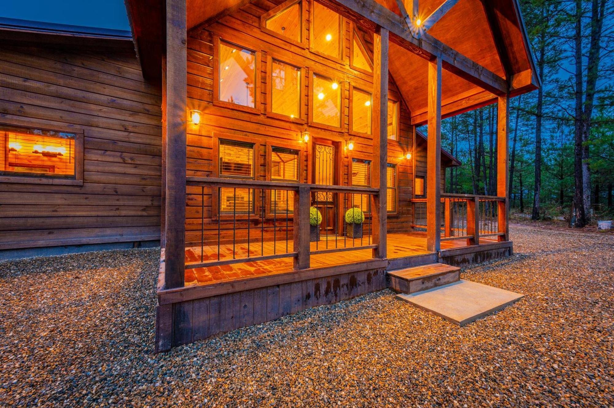 The Luxurious Blue Sky Lodge Is Epic! Broken Bow Dış mekan fotoğraf