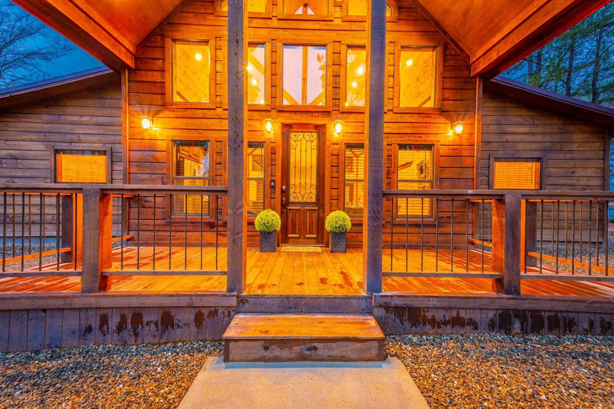 The Luxurious Blue Sky Lodge Is Epic! Broken Bow Dış mekan fotoğraf
