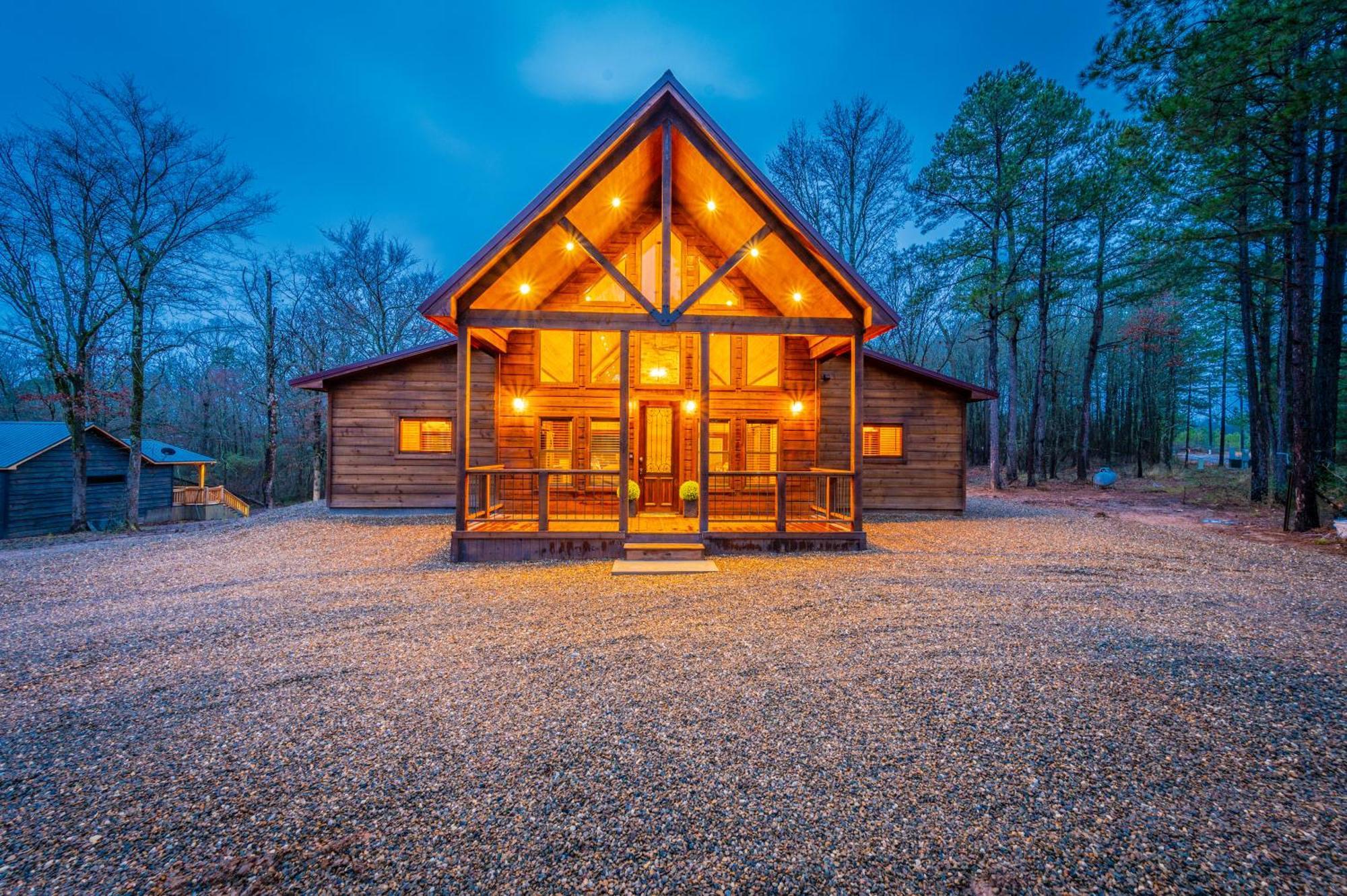 The Luxurious Blue Sky Lodge Is Epic! Broken Bow Dış mekan fotoğraf