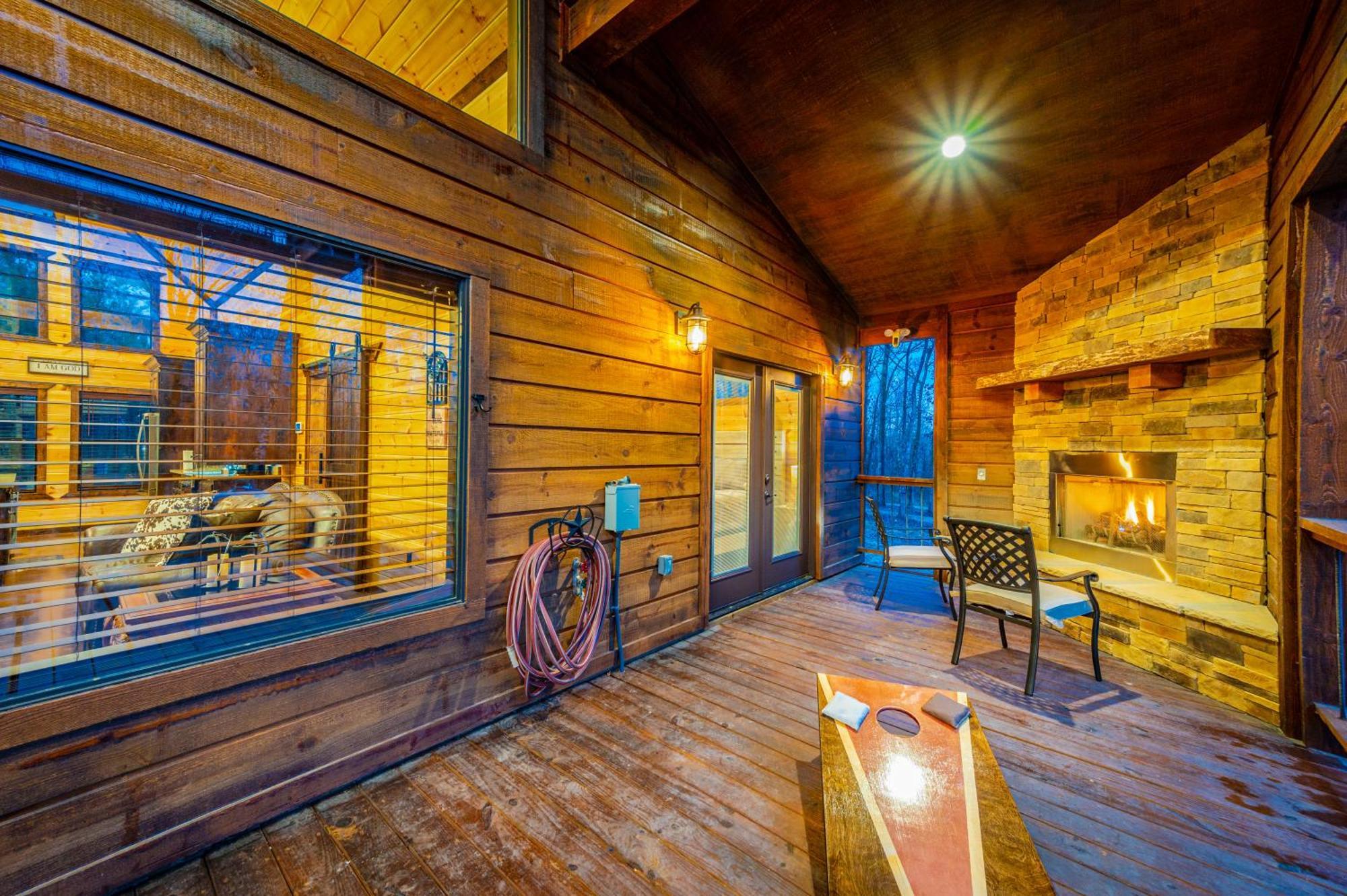 The Luxurious Blue Sky Lodge Is Epic! Broken Bow Dış mekan fotoğraf