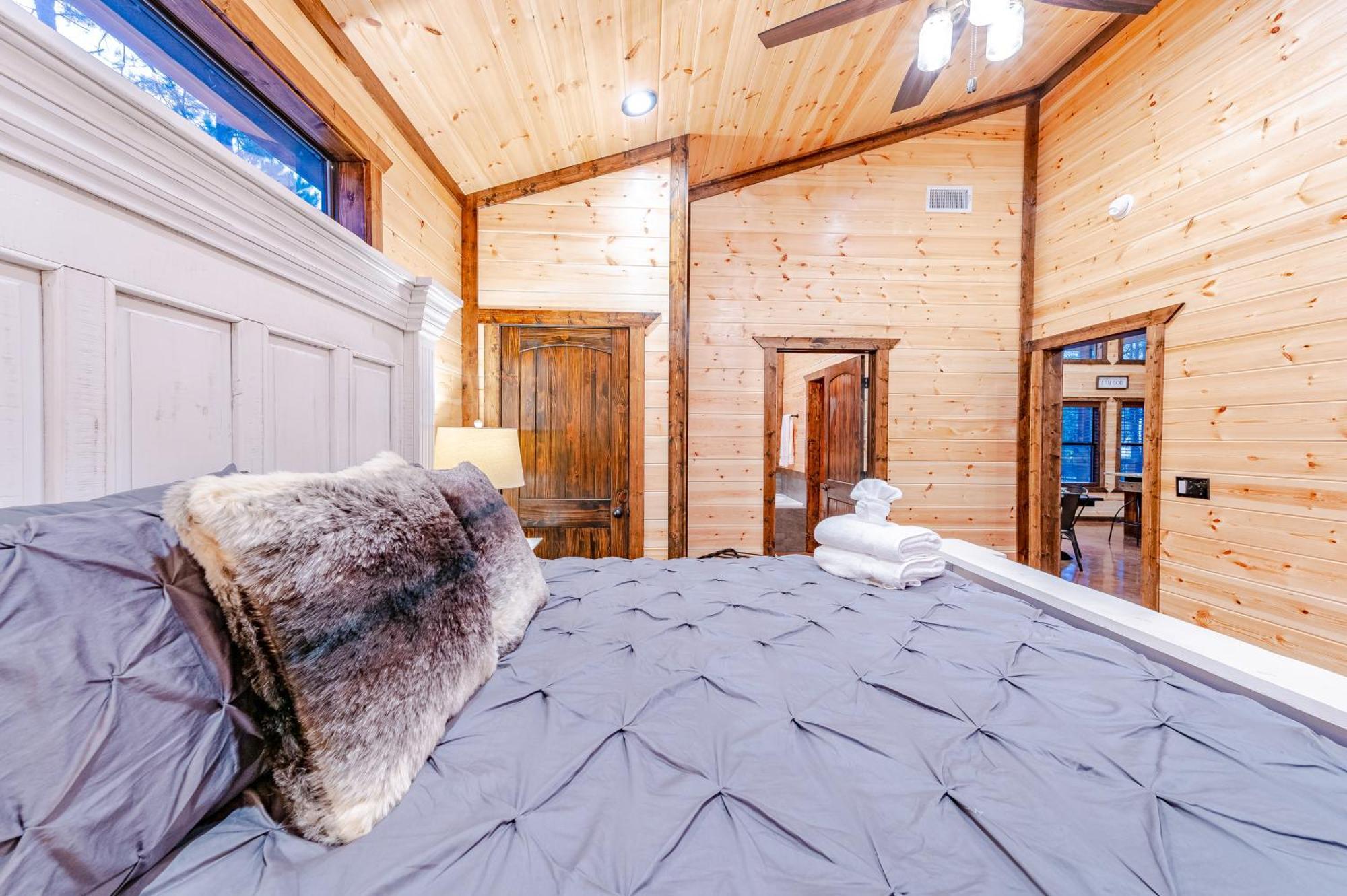The Luxurious Blue Sky Lodge Is Epic! Broken Bow Dış mekan fotoğraf