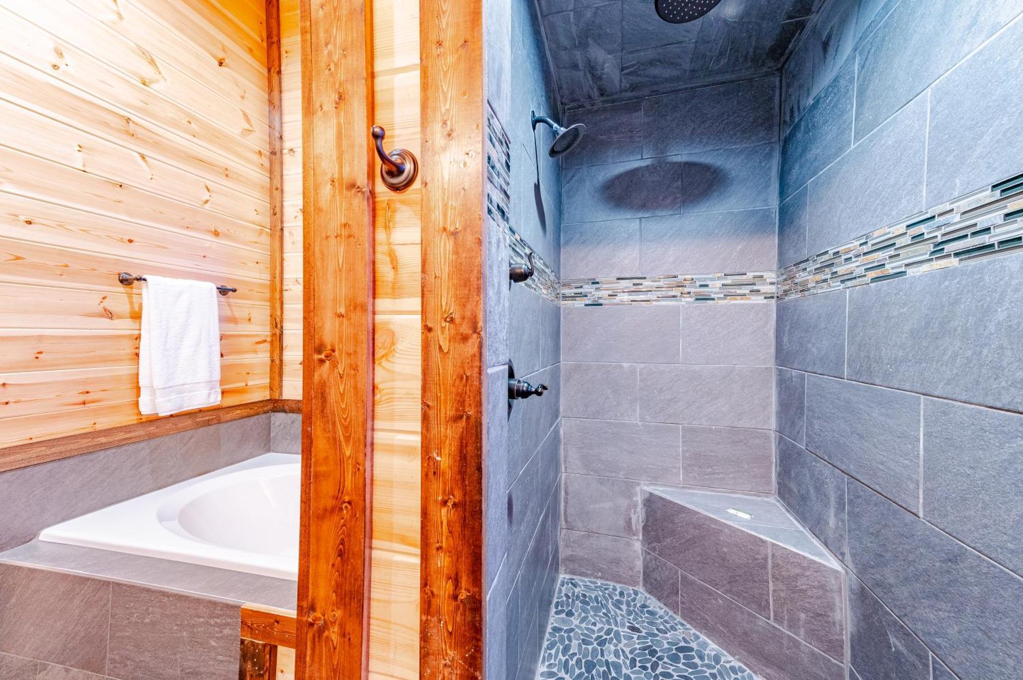 The Luxurious Blue Sky Lodge Is Epic! Broken Bow Dış mekan fotoğraf