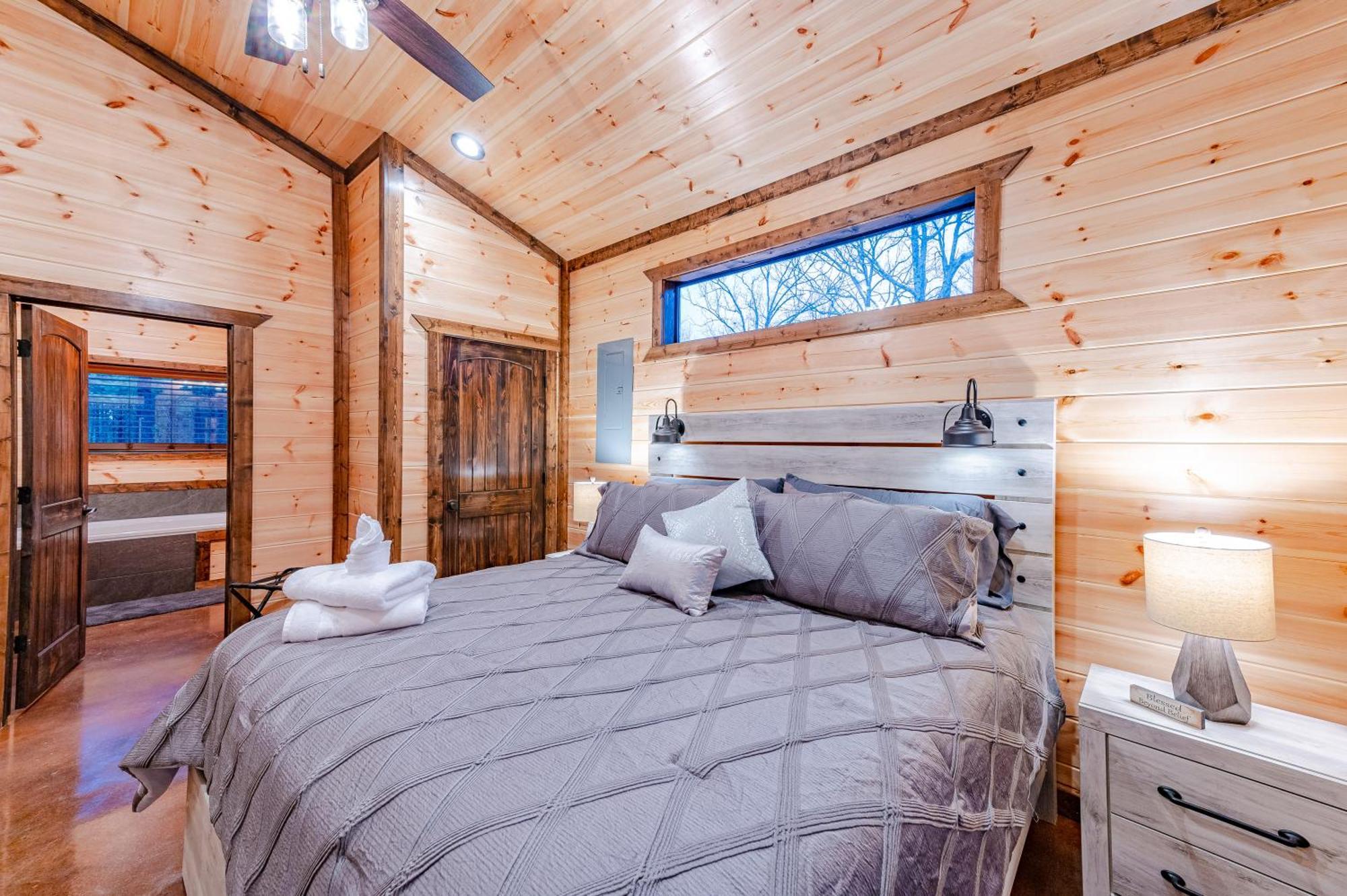The Luxurious Blue Sky Lodge Is Epic! Broken Bow Dış mekan fotoğraf